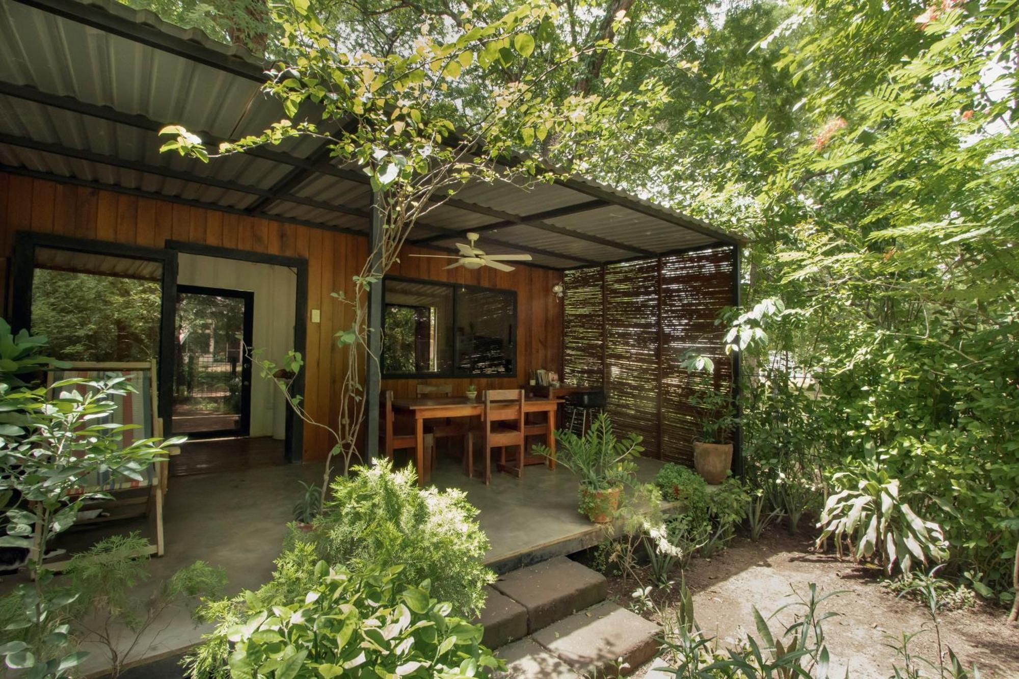 Mola Mola Surf Popoyo Bed & Breakfast Luaran gambar