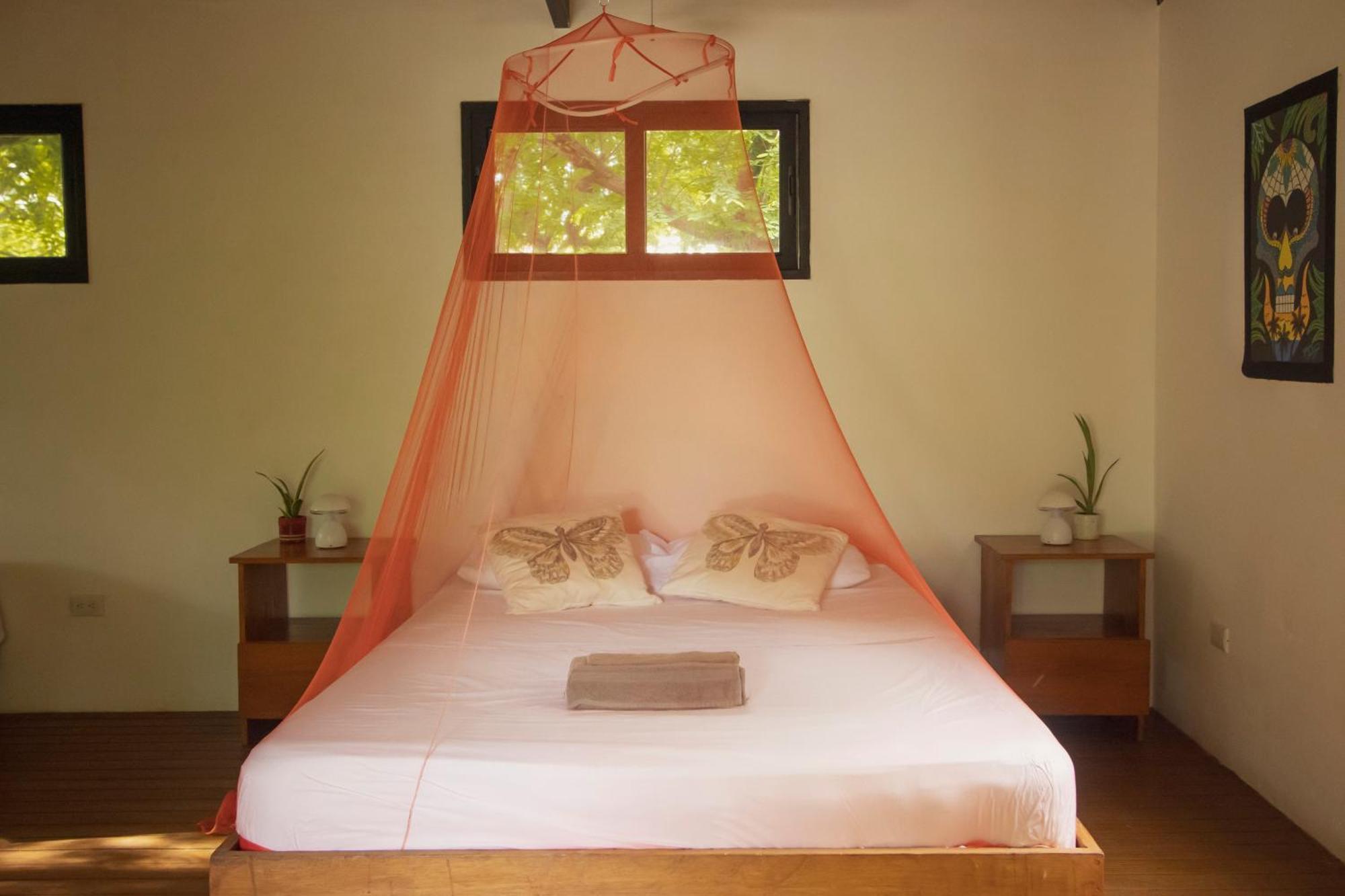 Mola Mola Surf Popoyo Bed & Breakfast Luaran gambar