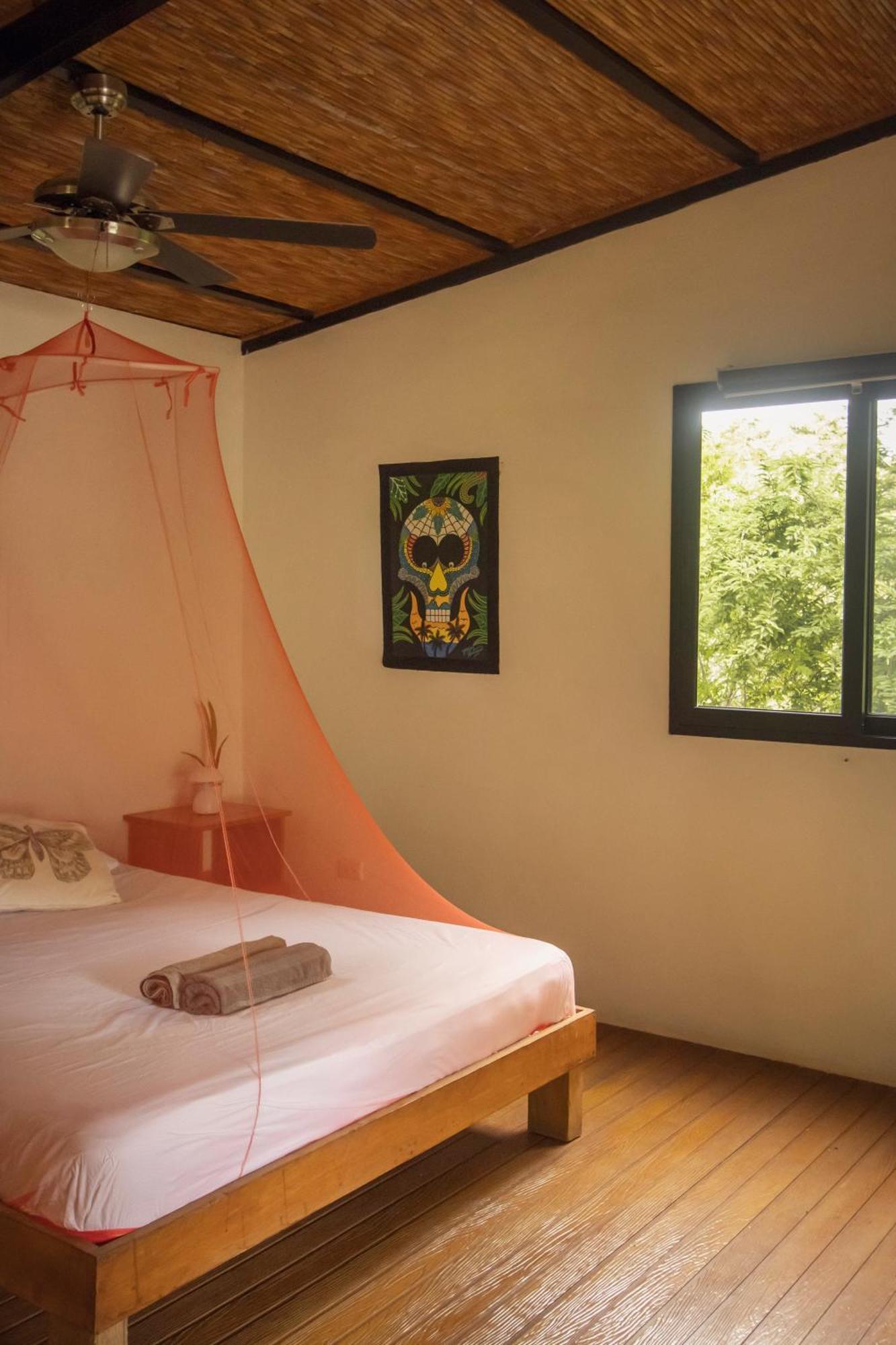 Mola Mola Surf Popoyo Bed & Breakfast Luaran gambar