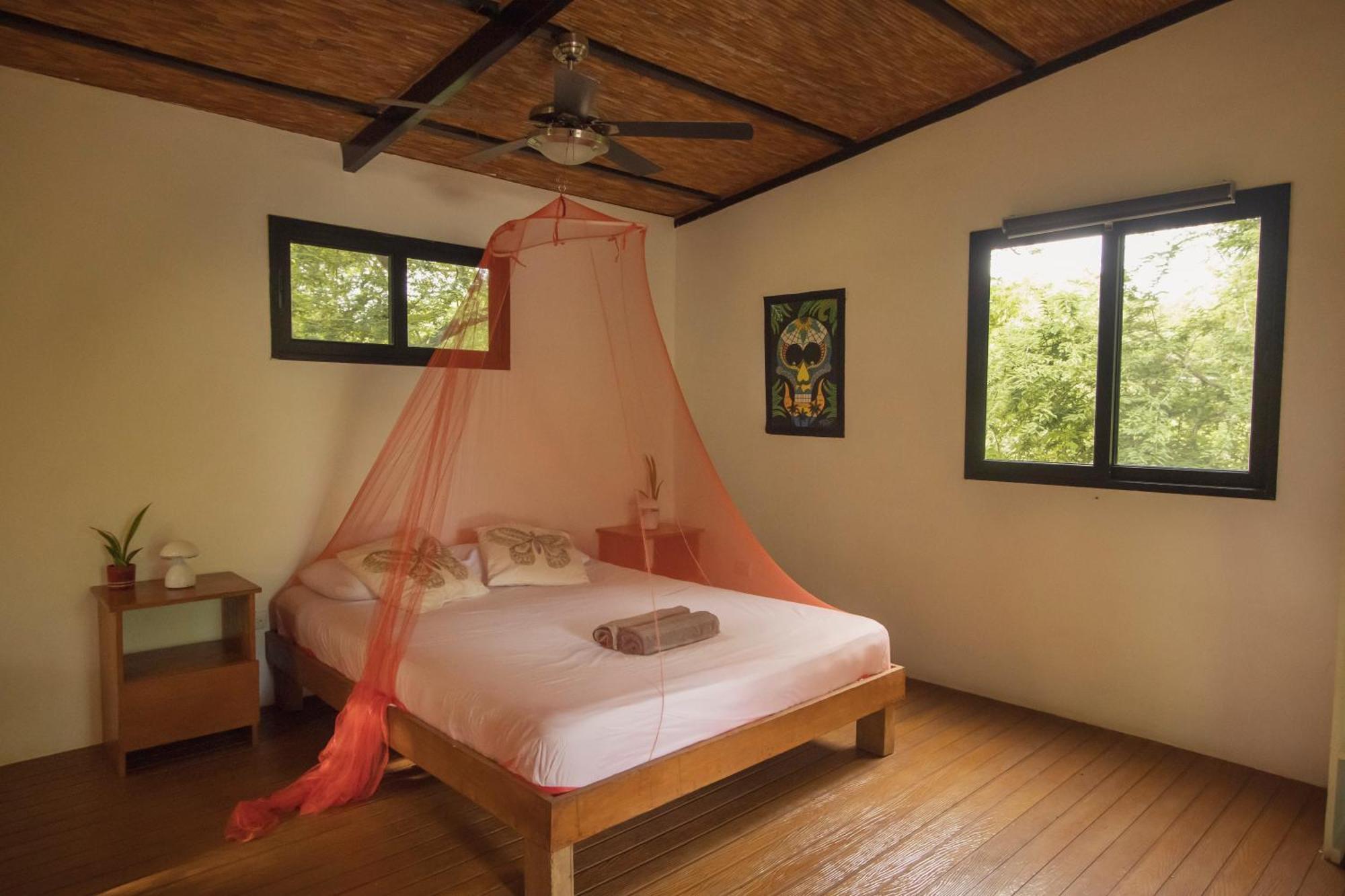 Mola Mola Surf Popoyo Bed & Breakfast Luaran gambar